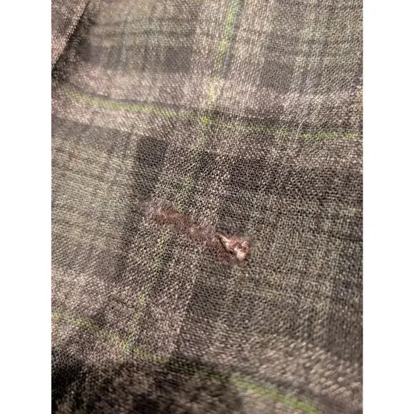Pendleton Wool Shirt – Women’s 16, Dark Plaid, Subtle Repair (See Photos) - Picture 2 of 5